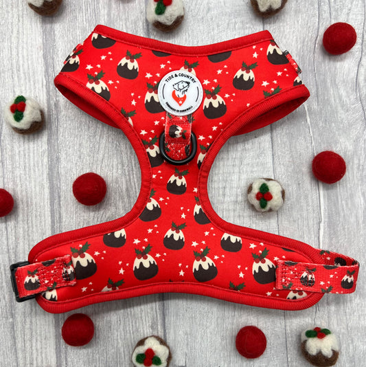 Red christmas dog harness with Christmas puddings print