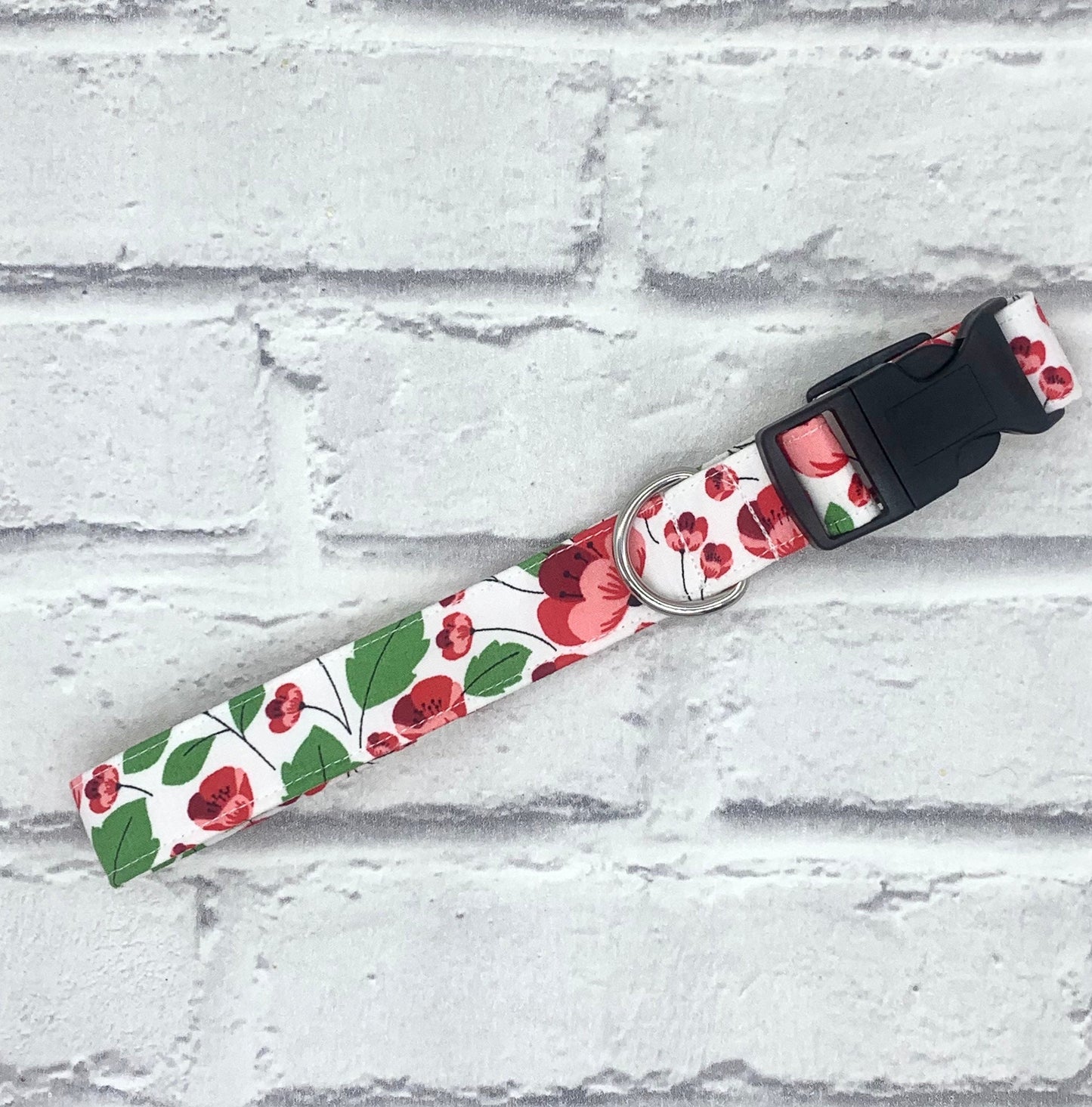 Bright and beautiful poppy print Dog Collar - Wholesale