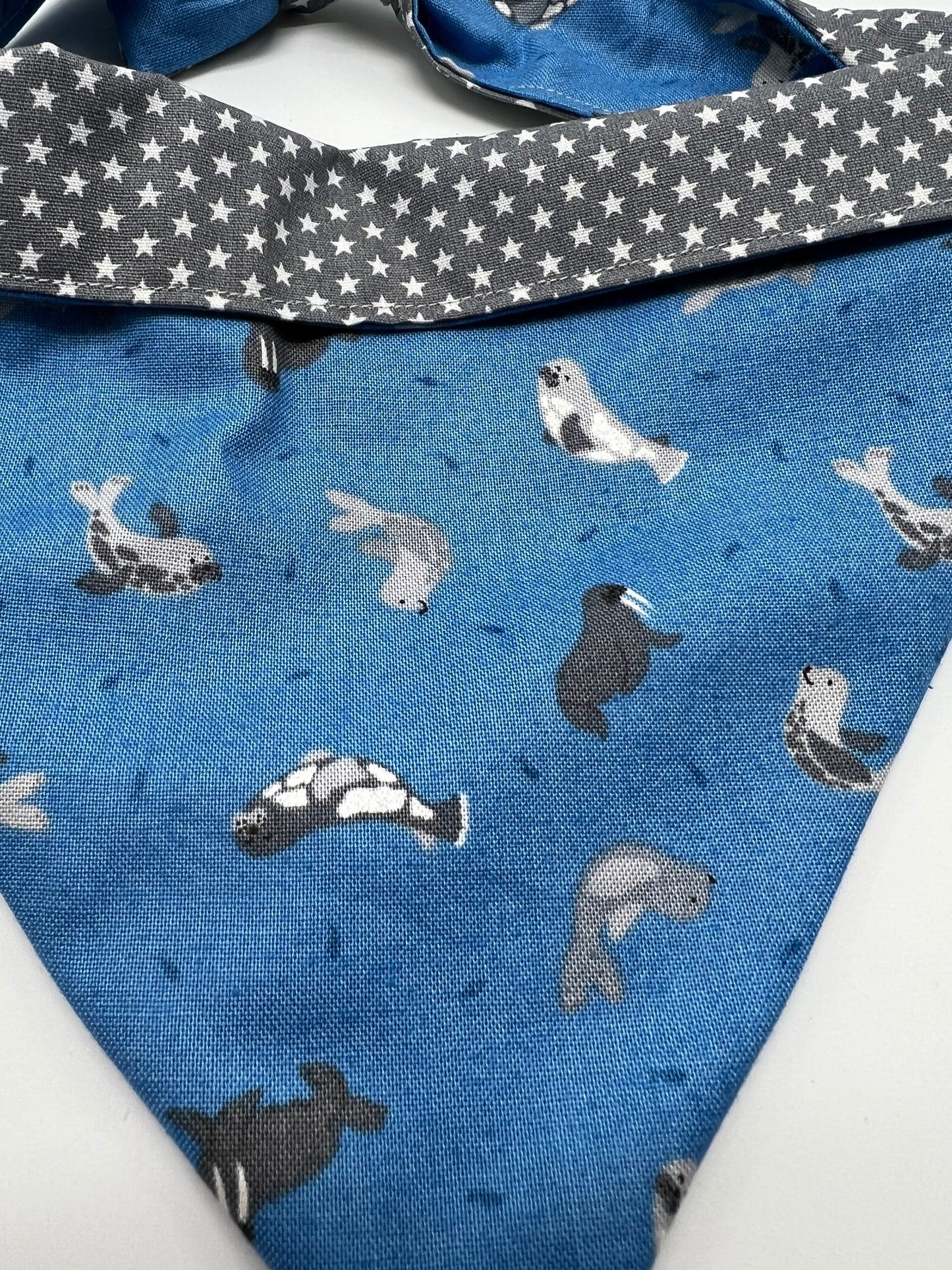 St Ives Seal reversible dog bandana