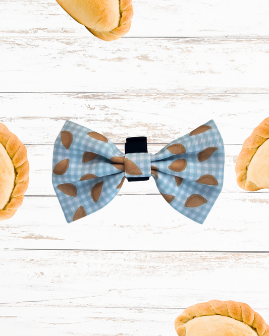 Pasty picnic bow tie