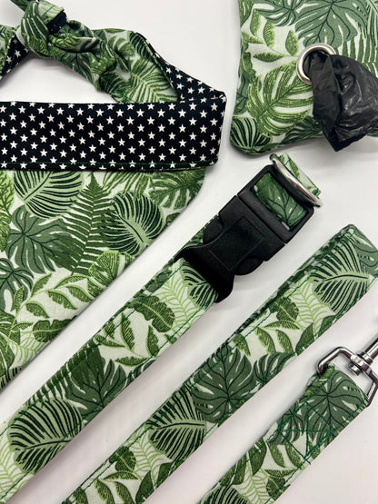Jungle leaves print adjustable dog collar