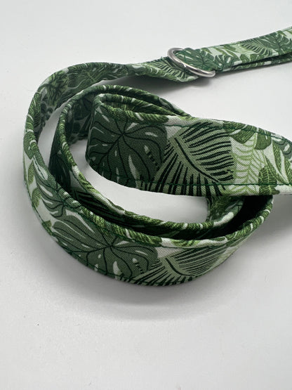 Jungle leaves print dog lead with d ring